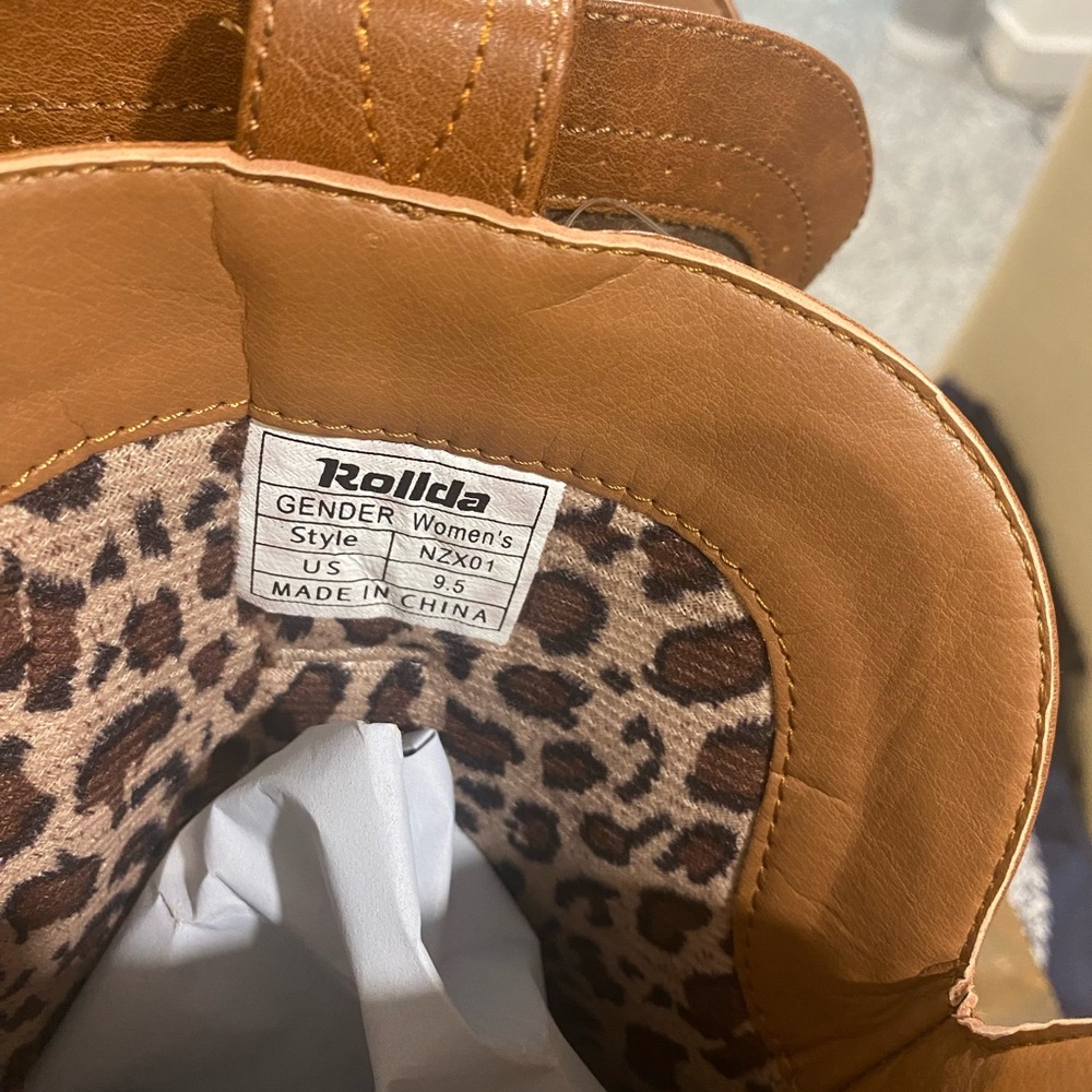 🌸Cowboy Boots Ladies 9.5 NWT - Picture 3 of 11